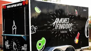 food trucks in juarez city Amores Fingidos Food Truck